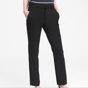 Ryan Slim Straight-Fit Lightweight Pant